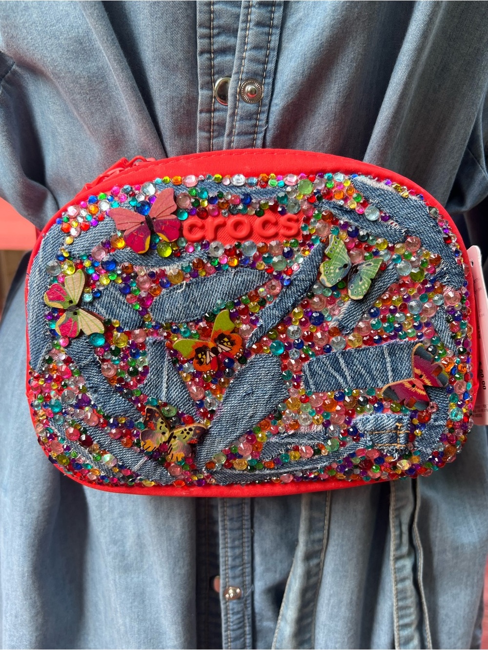 New with tags CROCS Denim Butterfly Crossbody Bag Multicolor Gems